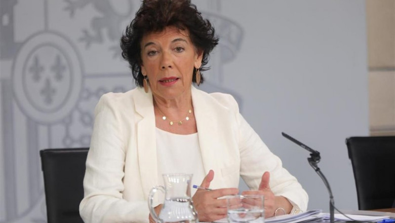 ep la portavoz del gobierno y ministra de educacion en funciones isabel celaa durante su
