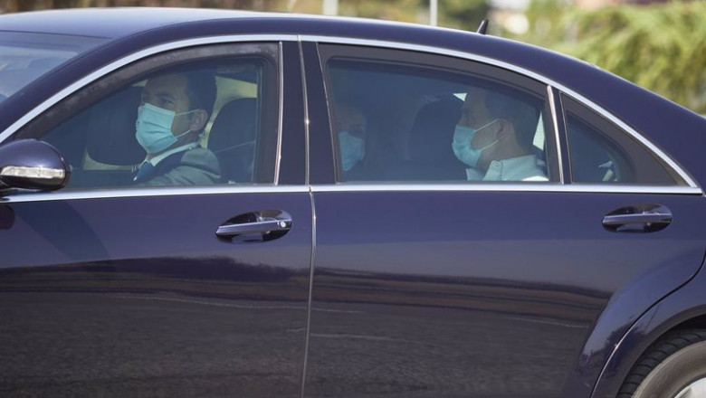 Los Reyes Don Felipe y Doña Letizia en el interior de un coche. | Eduardo Sanz - Europa Press - Archivo ep los reyes don felipe y dona letizia en el interior de un coche