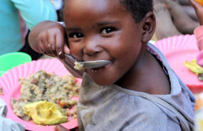 1655803515 herbalife y banco de alimentos 1 