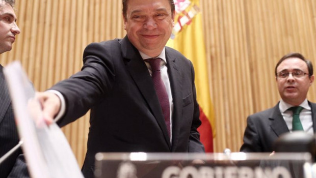 ep archivo   el ministro de agricultura pesca y alimentacion luis planas momentos antes de una