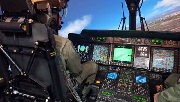 ep archivo   interior del simulador de vuelo del helicoptero nh90 desarrollado por indra