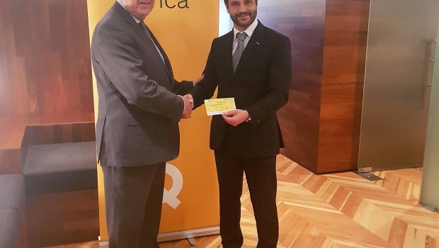 ep arquia banca dona 100000 eurosla federacion espanolabancoalimentos