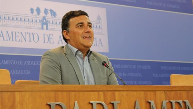 ep carlos hernandez white hoyruedaprensa