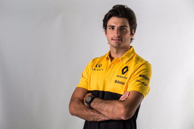 Carlos Sainz se estrena con Renault | RENAULT ep carlos sainzestrenarenault