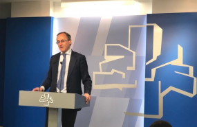ep comparecencia del presidente del pp vasco alfonso alonso para criticar la falta de voluntad