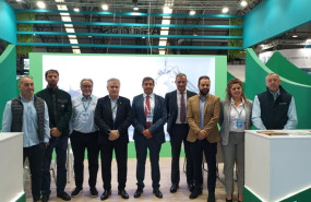 ep el director general de pesca maritima francisco gonzalez junto a los productores asturianos