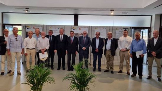 ep el ministro de agricultura se reune con regantes del levante almeriense