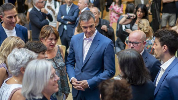 ep el presidente del gobierno pedro sanchez clausura el acto mas vivienda publica mas vivienda