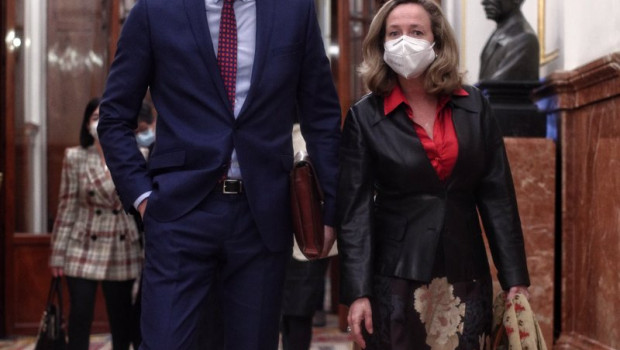 ep el presidente del gobierno pedro sanchez y la vicepresidenta y ministra de asuntos economicos y