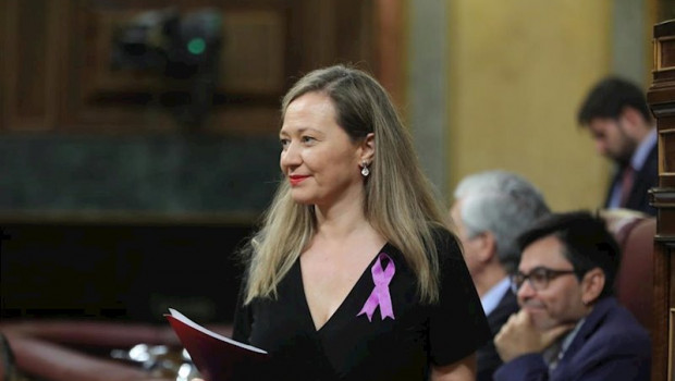 ep la diputada de unidas podemos maria victoria rosell se dirige a la tribuna del congreso de los