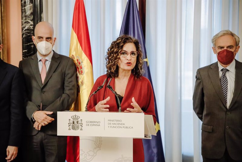 Gestha: Hay poco o ningún margen para bajar impuestos a los carburantes