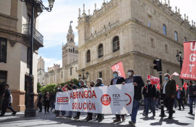 ep manifestacion de trabajadores de abengoa en el centro de la ciudad de sevilla