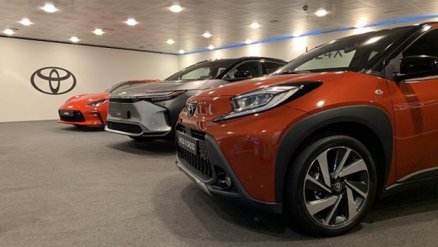ep nuevos aygo x cross bz4x y gr 86