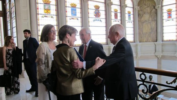 ep ortegaarmisen felicitandolos homenajeados
