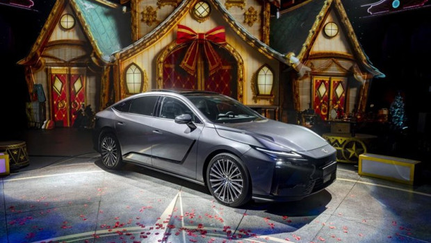 ep presentacion de la octava generacion del nuevo lexus es en ifema madrid a 27 de noviembre de 2025