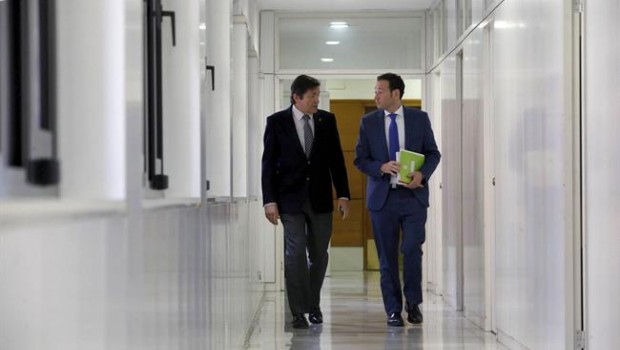 ep presidenteasturias javier fernandez yconsejero guillermo martinez