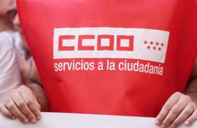 ep un hombre con un chaleco de ccoo a 8 de julio de 2025 en madrid espana