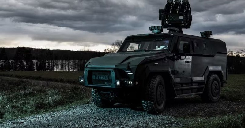 Un vehículo militar tipo MARS S-330 de la firma checa SVOS equipada con un sistema de defensa antiaérea tipo MShorad de Saab | SAAB ep un vehiculo militar tipo mars s 330 de la firma checa svos equipada con un sistema de defensa