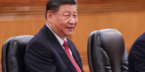le president chinois xi jinping participe a une reunion au grand hall du peuple a pekin 20250308121107 