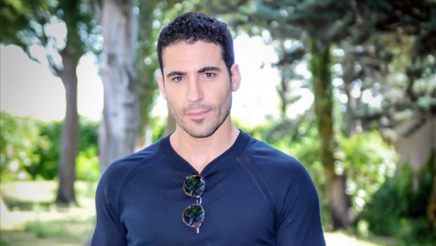 miguel-angel-silvestre-protagonista-velvet-1467045802088-690x385