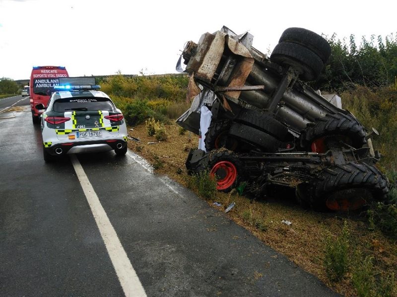 ep accidente de trafico entre un camion y un tractor con un fallecido en la n 121 a Motor16