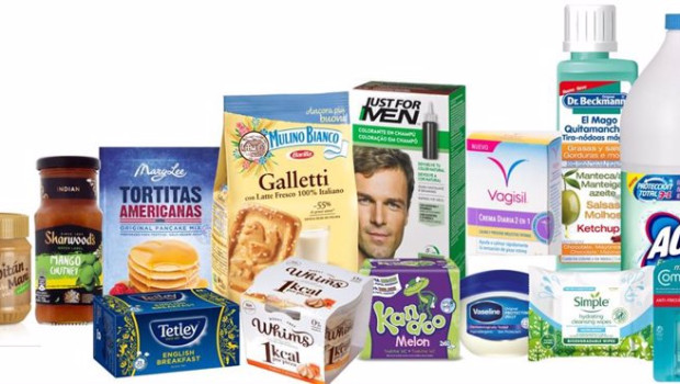 ep archivo   bodegon de productos de varma food personal care