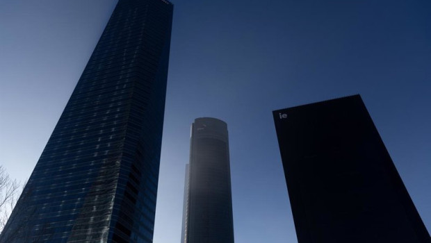 ep archivo   edificios de oficinas en el cuatro torres business area