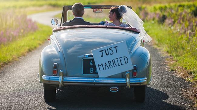 BODA.NET PAREJA QUE ACABA DE CASARSE | CEDIDA POR BODAS.NET ep bodanet parejaacabacasarse