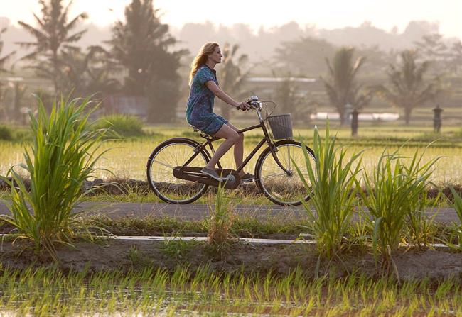 EAT, PRAY, LOVE, Julia Roberts, 2010. | FOTOGRAMA COME, REZA, AMA ep eat pray love julia roberts 2010