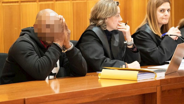 ep el acusado de matar a su mujer de 9 punaladas