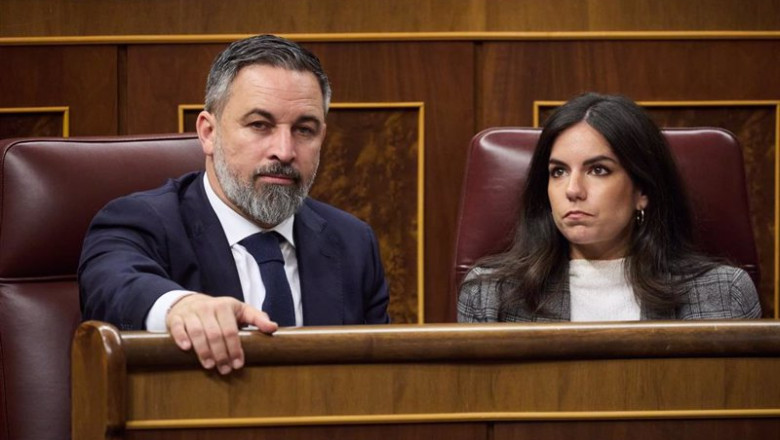 ep el presidente de vox santiago abascal y la portavoz de vox en el congreso pepa millan durante una ep el presidente de vox santiago abascal y la portavoz de vox en el congreso pepa millan durante una