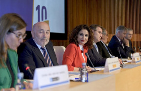 ep i-d la alcaldesaa coruna ines rey delegadogobiernogalicia javier losada la ministrahaciendafunciones maria jesus montero presidentela xuntagalicia alberto nunez feijoo presidenteforo economicogalici