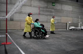 ep imagen de los primeros pacientes con coronavirus derivados al hospital provisional instalado en