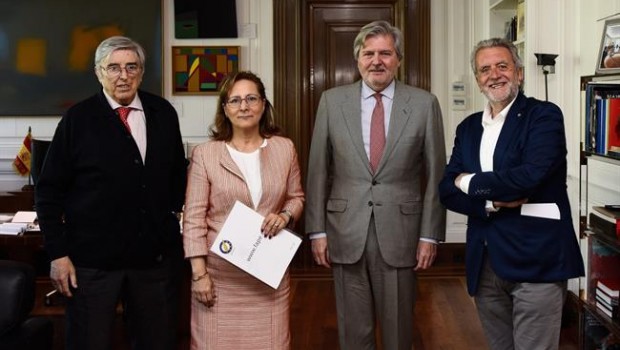 ep inigo mendezvigoelsa gonzalez