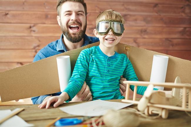 Jugar con los niños tiene importantes beneficios | ISTOCK ep jugarlos ninosimportantes beneficios