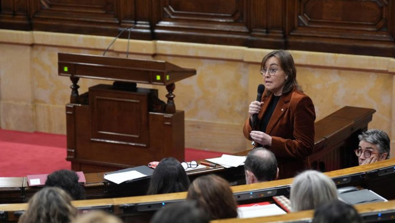 ep la consellera de territorio y portavoz del govern silvia paneque interviene durante una sesion de