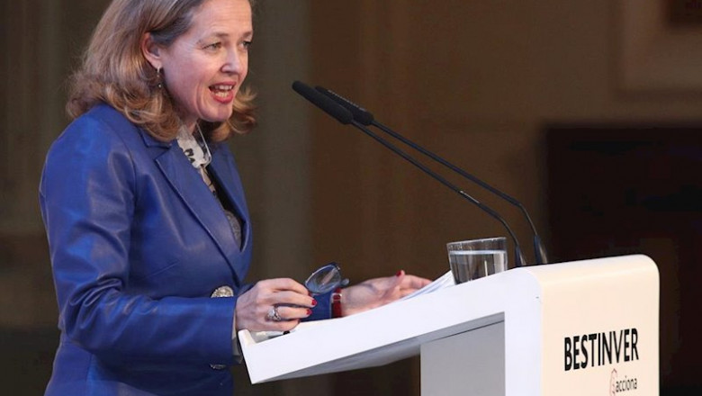 La vicepresidenta Tercera, ministra de Asuntos Económicos y Transformación Digital, Nadia Calviño, durante su intervención en la inaguración del Encuentro Informativo: II Observatorio del Ahorro y la Inversión en España organizado por Bestinver y el IESE. | Eduardo Parra - Europa Press ep la vicepresidenta tercera ministra de asuntos economicos y transformacion digital nadia calvino