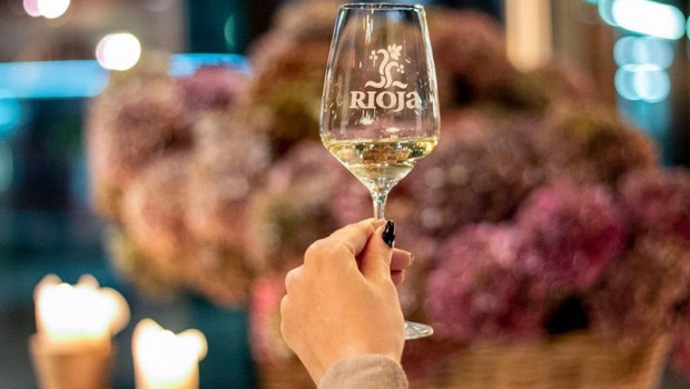 ep las bodegas de rioja lideran el podio de la reconocida guia penin 2022