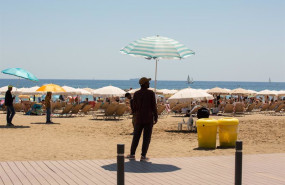ep playa de la barceloneta en una imagen de archivo ep playa de la barceloneta en una imagen de archivo
