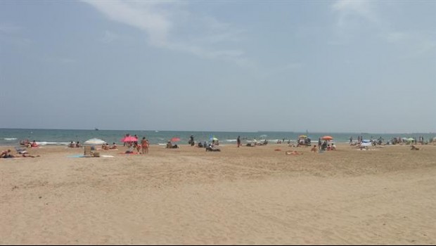 ep playala patacano playas verano banistas