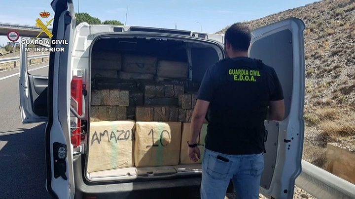 ep se han incautado cerca de 4500 kilos de hachis y 11 vehiculos entre otros efectos