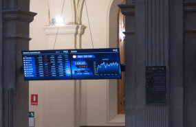 ep un panel del ibex 35 en el palacio de la bolsa a 19 de octubre de 2023 en madrid espana ep un panel del ibex 35 en el palacio de la bolsa a 19 de octubre de 2023 en madrid espana