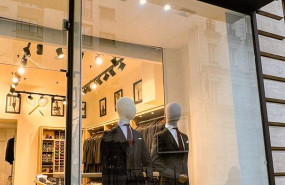 ok silbon abre segunda tienda en pars escaparate ok silbon abre segunda tienda en pars escaparate