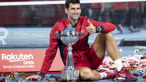 ep 06 october 2019 japan tokyo serbian tennis player novak djokovic celebrates with the trophy after