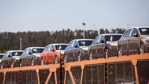 ep archivo   imagen de coches de volkswagen en un tren