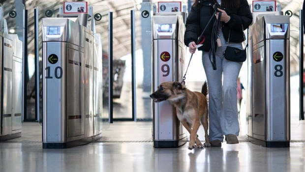ep archivo   interior de la estacion de abando indalecio prieto a 28 de noviembre de 2024 en bilbao