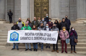 ep colectivos por el derecho a la vivienda presentan en el congreso sus enmiendas a la ley de