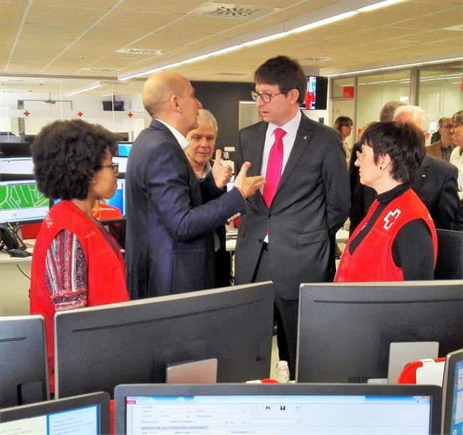 ep conseller carles mundo visitainstalacionesla creu roja