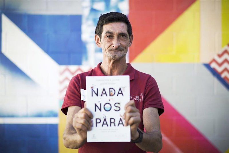 ep david con el libro nada nos para escrito por personas con discapacidad intelectual ep david con el libro nada nos para escrito por personas con discapacidad intelectual