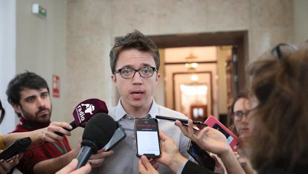 ep el diputado de mas pais inigo errejon ofrece declaraciones a los medios de comunicacion despues
